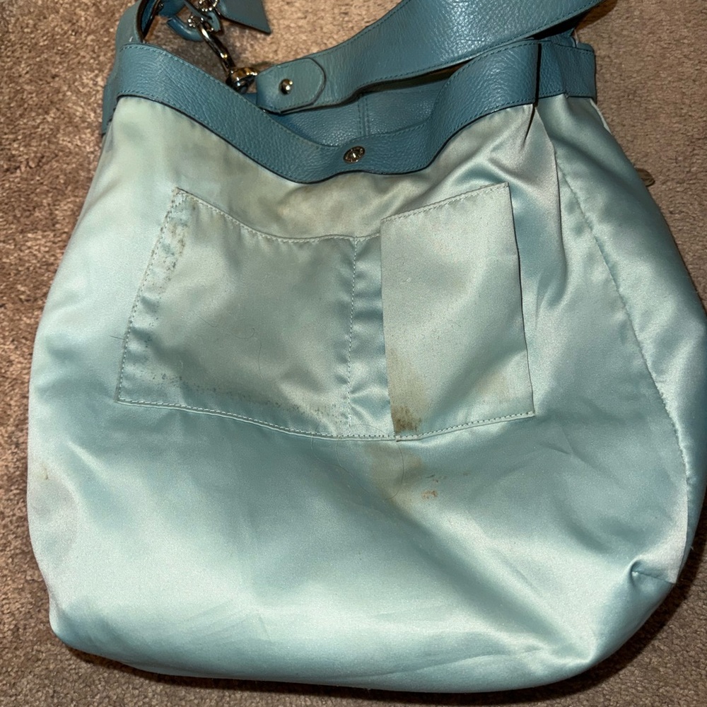 Coach Avery Leather Hobo Bag GREAT CONDITION- no tags/never used - Picture 6 of 7